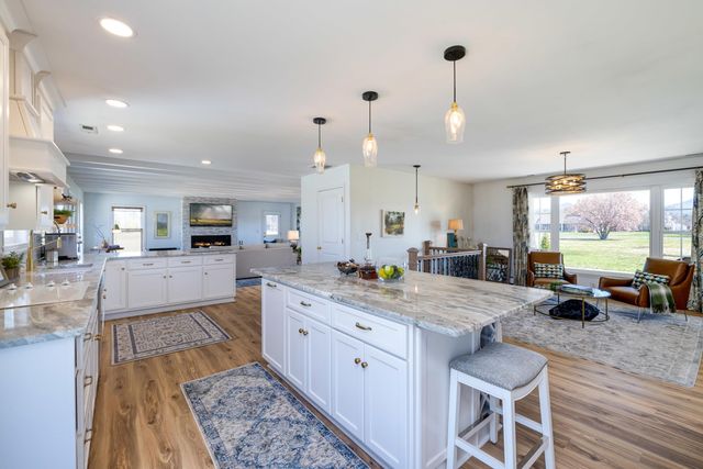 901 RIVERSIDE AVE, Grottoes, VA 24441