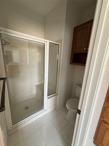 140 County Road 167, Georgetown, TX 78626