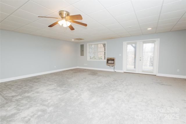 89 Bobcat Path, Marion, NC 28752