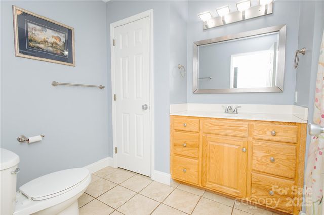 89 Bobcat Path, Marion, NC 28752