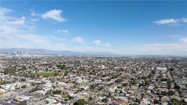 1845 W 66th, Los Angeles, CA 90047