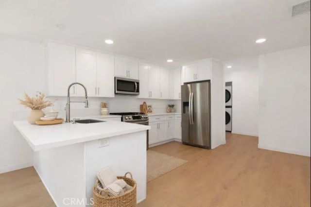 1845 W 66th, Los Angeles, CA 90047