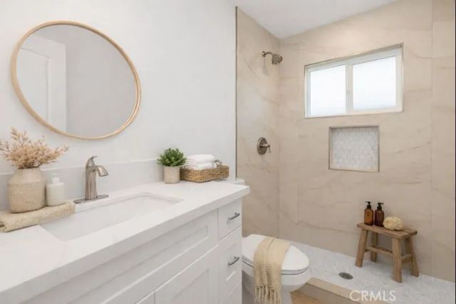 1845 W 66th, Los Angeles, CA 90047