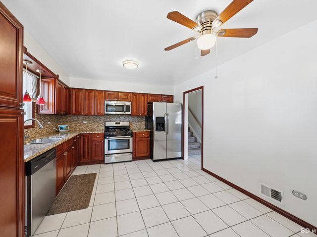 11735 S Leamington Avenue, Alsip, IL 60803