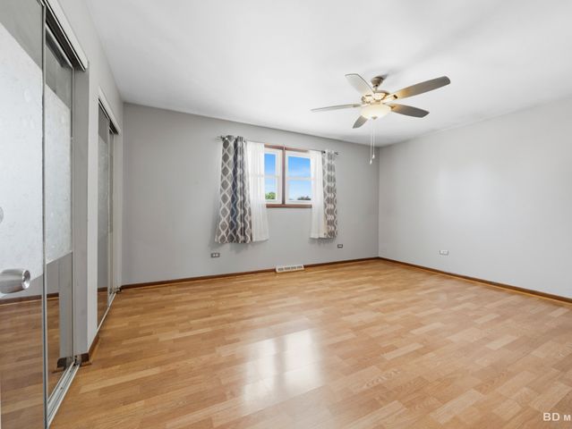 11735 S Leamington Avenue, Alsip, IL 60803