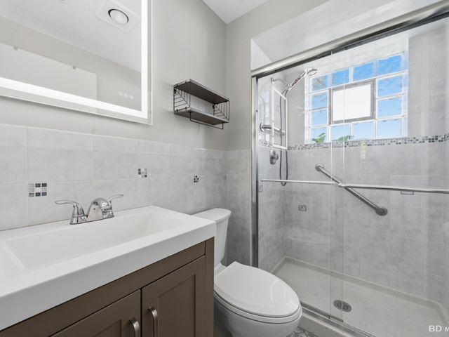 11735 S Leamington Avenue, Alsip, IL 60803