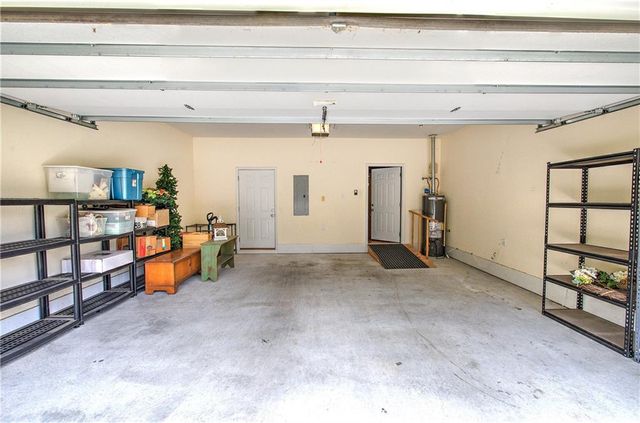 119 Vinings Way SE, Calhoun, GA 30701