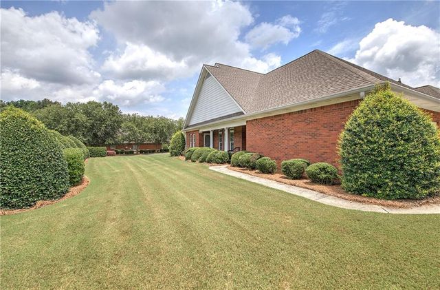 119 Vinings Way SE, Calhoun, GA 30701