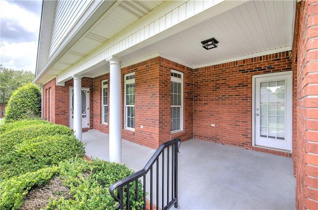 119 Vinings Way SE, Calhoun, GA 30701