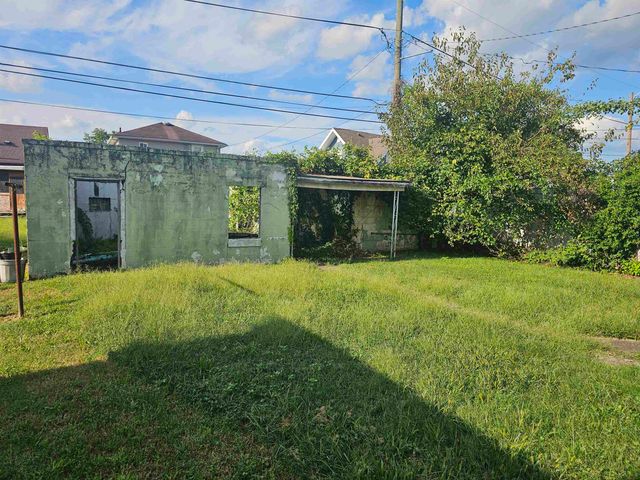 3302 Waverly Road, Huntington, WV 25705