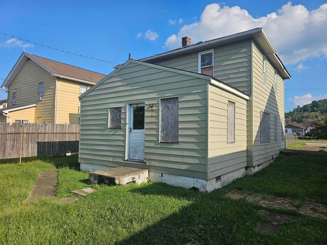 3302 Waverly Road, Huntington, WV 25705