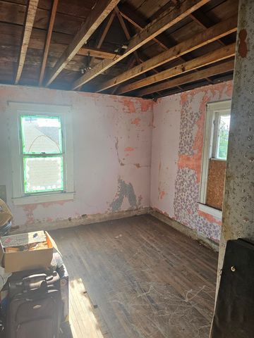 3302 Waverly Road, Huntington, WV 25705