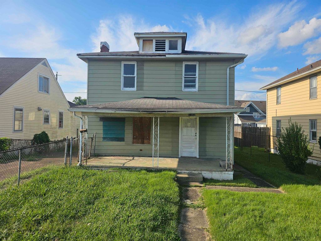 3302 Waverly Road, Huntington, WV 25705