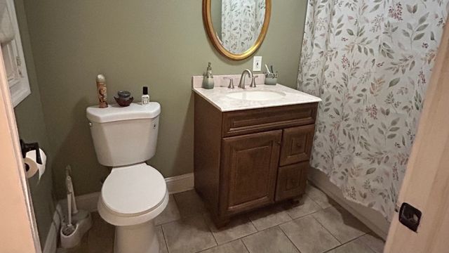 681 Mill St, Agawam, MA 01030
