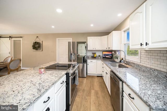 329 MOUNT OLIVE RD, Stafford, VA 22556