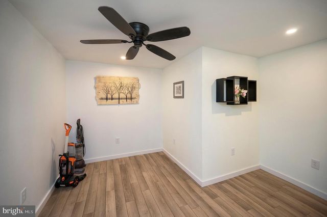 329 MOUNT OLIVE RD, Stafford, VA 22556