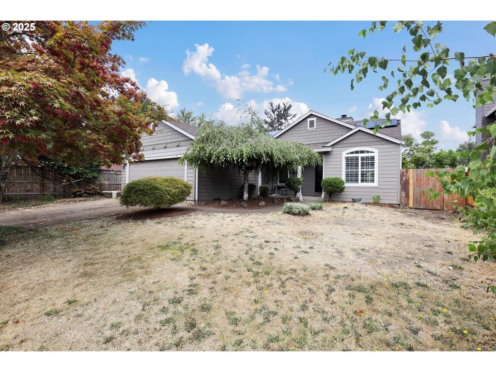 175 Ne CHANCELLOR Ct, Hillsboro, OR 97124