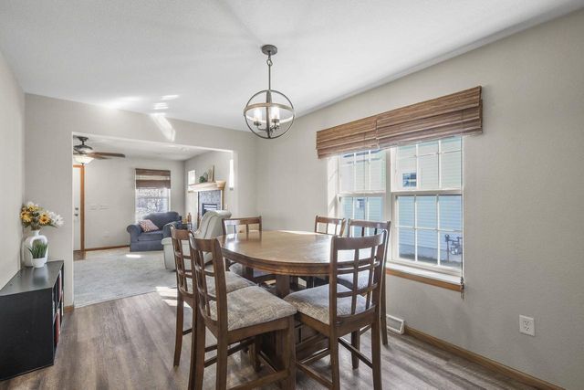 1287 Independence Way, Sun Prairie, WI 53590