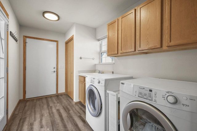 1287 Independence Way, Sun Prairie, WI 53590