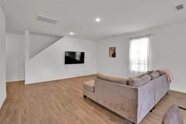 234 Pine Cavern Drive, Conroe, TX 77378
