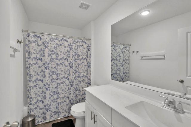 234 Pine Cavern Drive, Conroe, TX 77378