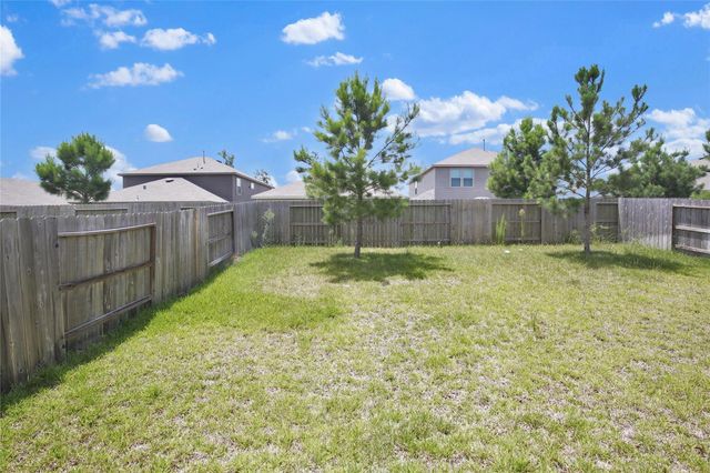 234 Pine Cavern Drive, Conroe, TX 77378