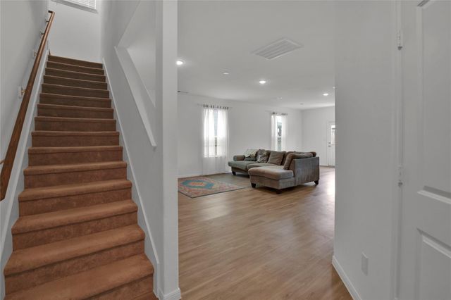 234 Pine Cavern Drive, Conroe, TX 77378