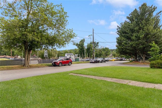 50 Memorial Avenue, Johnston, RI 02919