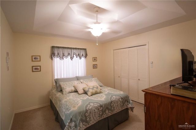 6805 N 15th Lane, Mcallen, TX 78504