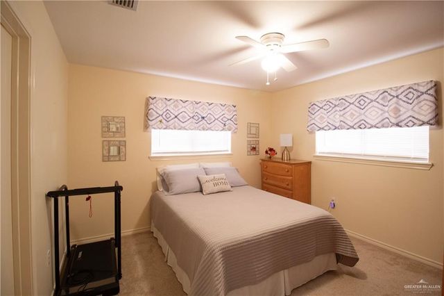 6805 N 15th Lane, Mcallen, TX 78504