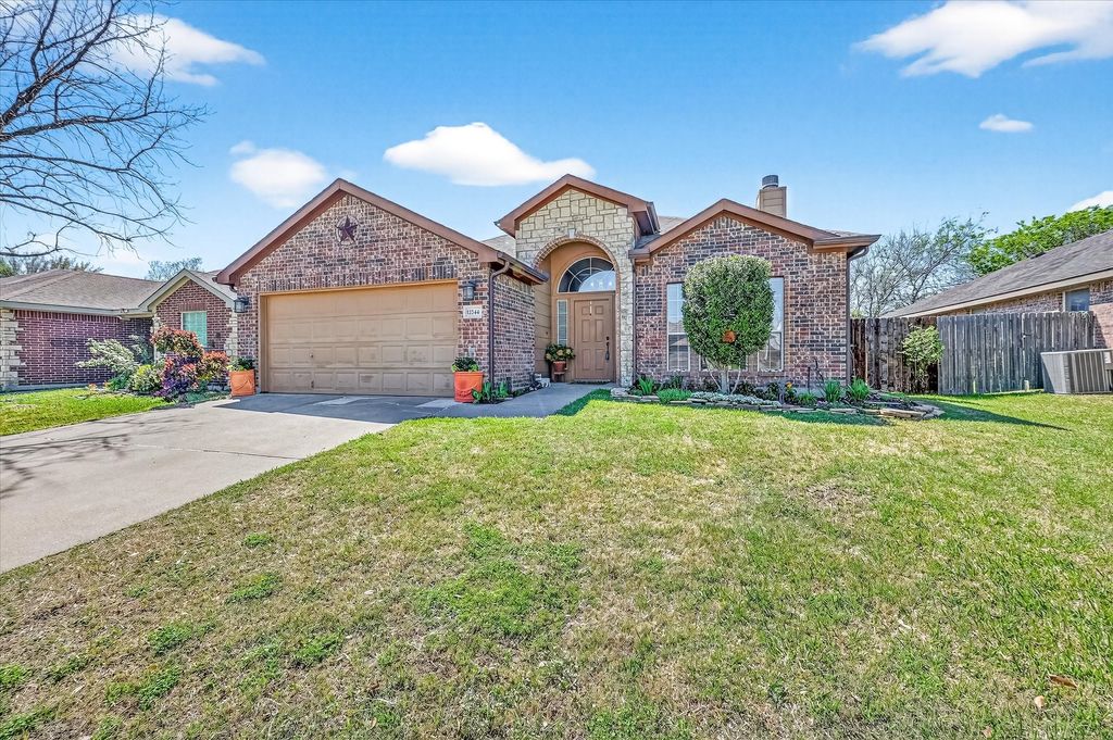 12244 Shadow Wood Trail, Fort Worth, TX 76028