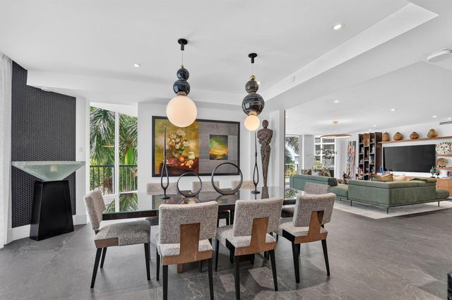 20310 Fairway Oaks Drive 143, Boca Raton, FL 33434