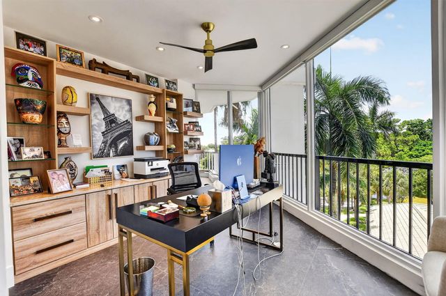 20310 Fairway Oaks Drive 143, Boca Raton, FL 33434