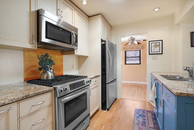 205 Natalie Avenue NW, Albuquerque, NM 87107