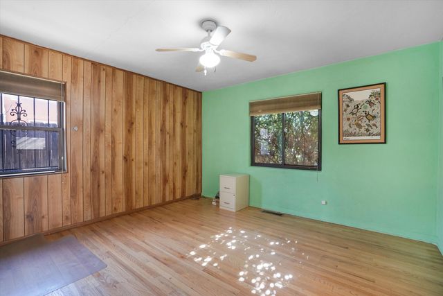 205 Natalie Avenue NW, Albuquerque, NM 87107