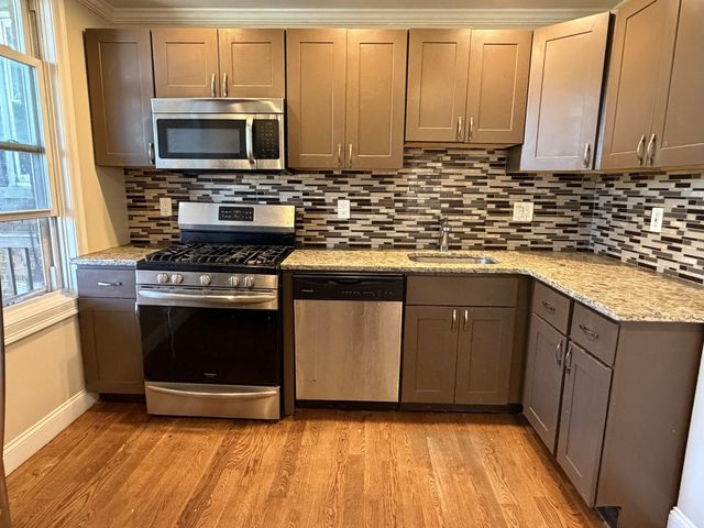 56 Seaver Street 2, Boston, MA 02121