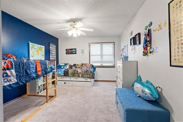 8113 W 99th Street, Overland Park, KS 66212