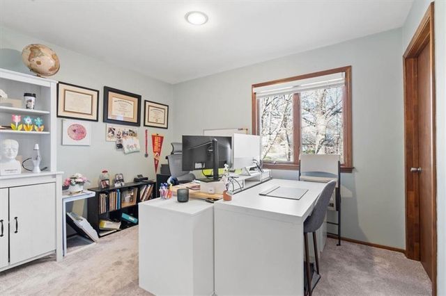 8113 W 99th Street, Overland Park, KS 66212