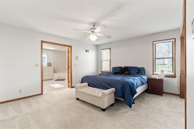 8113 W 99th Street, Overland Park, KS 66212