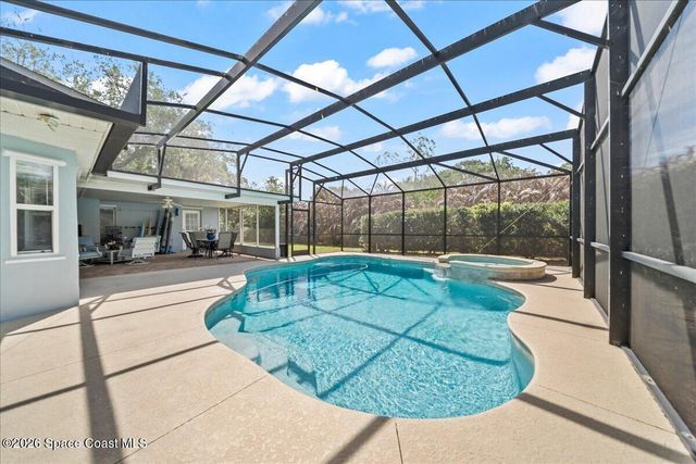 565 Heron Drive, Merritt Island, FL 32952