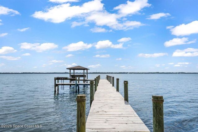 565 Heron Drive, Merritt Island, FL 32952