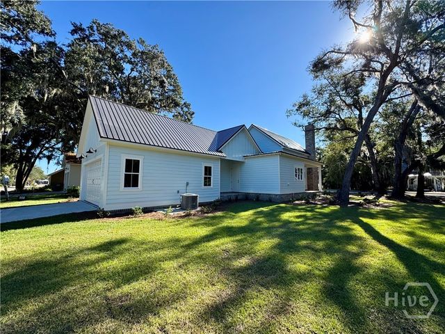 20 Salt Marsh Drive, Midway, GA 31320