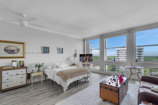 700 Biltmore Way 1017, Coral Gables, FL 33134