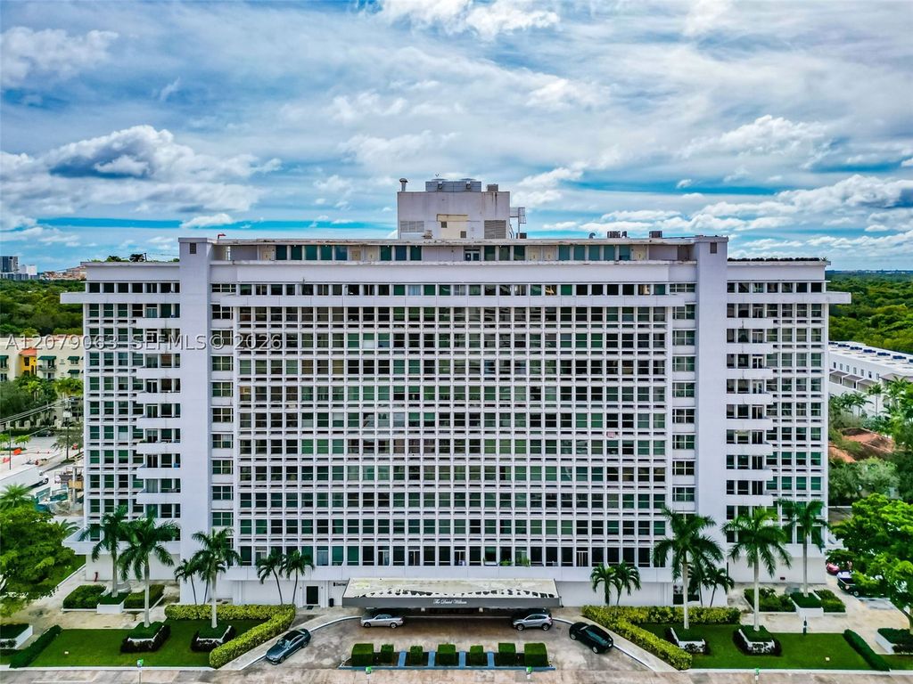 700 Biltmore Way 1017, Coral Gables, FL 33134