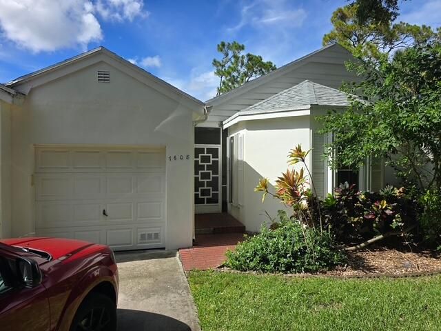 7608 Forest Green Lane, Boynton Beach, FL 33436