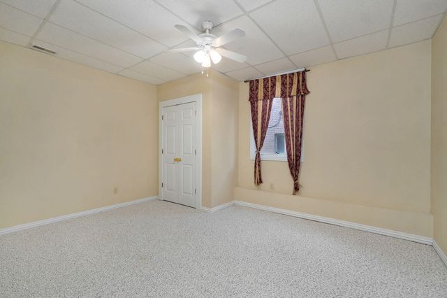 3913 W Maplewood Street, Springfield, MO 65807