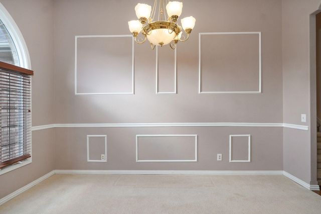 3913 W Maplewood Street, Springfield, MO 65807