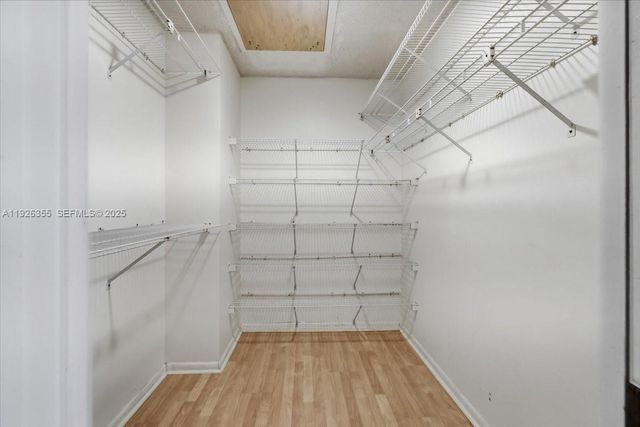 11711 NW 29th St, Sunrise, FL 33323