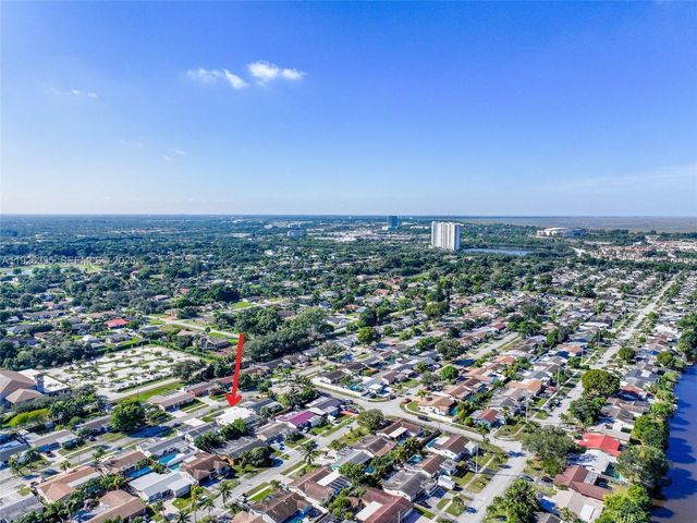 11711 NW 29th St, Sunrise, FL 33323