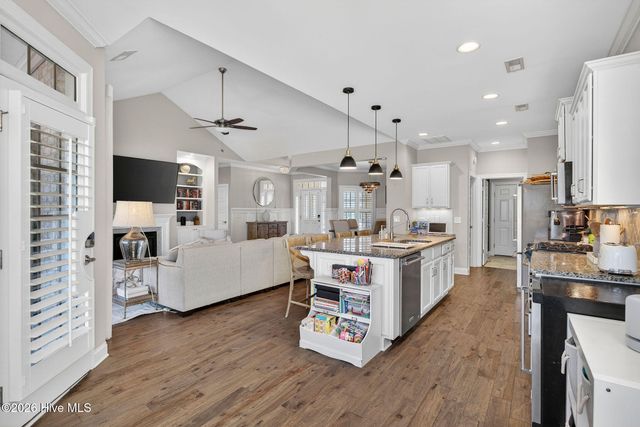 209 Boxelder Way, Wilmington, NC 28411